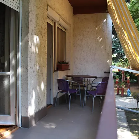 Ildiko Apartman Hajduszoboszlo Exterior photo